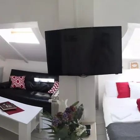 Apartment 3-tourist House Bologna-mansarda - Self Check-in *