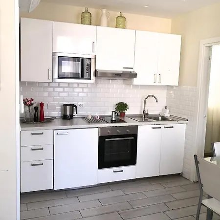 Apartment 3-tourist House Bologna-mansarda - Self Check-in *