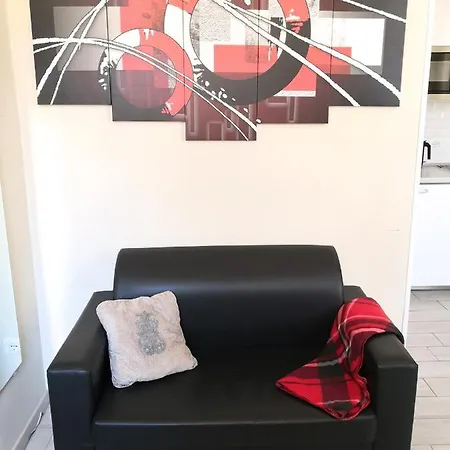 3-tourist House Bologna-mansarda - Self Check-in Apartment