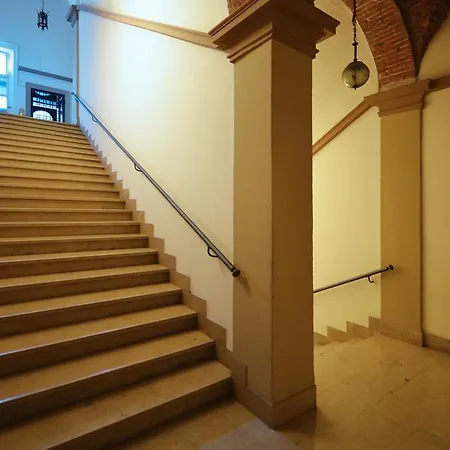 3-tourist House Bologna-mansarda - Self Check-in