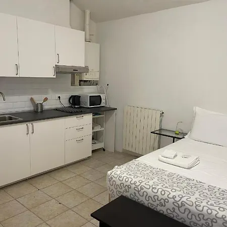 3-tourist House Bologna-mansarda - Self Check-in Apartment Bologna