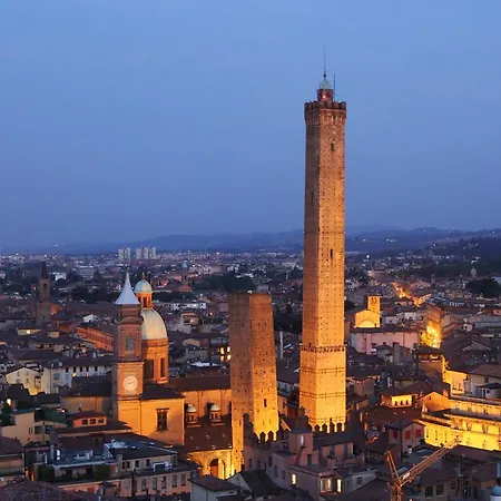 Apartment 3-tourist House Bologna-mansarda - Self Check-in *