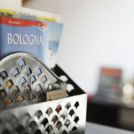 3-tourist House Bologna-mansarda - Self Check-in Apartment