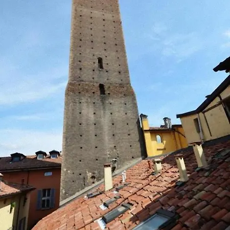 3-tourist House Bologna-mansarda - Self Check-in Apartment Bologna